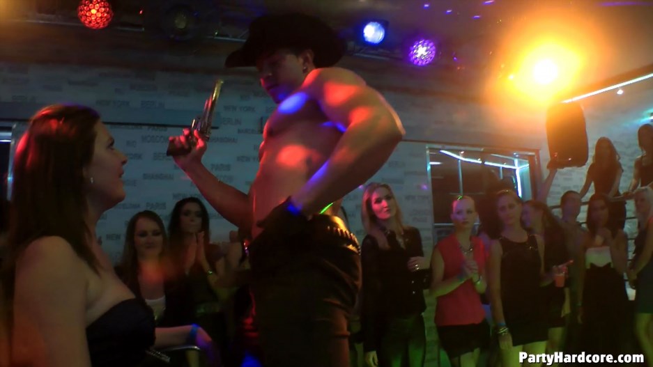 Party Hardcore Gone Crazy Vol. 12 Part 3 - Cam 2